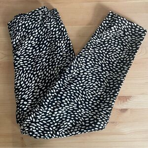 White and Black Old Navy Playa Taper Pants